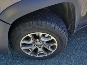 Jeep Cherokee Trailhawk Elite | CARFAX | БЕЗ ИНЦИДЕНТИ, снимка 6