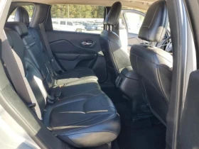 Jeep Cherokee 3.2L 6 Front-wheel Drive - 6100 € / 11930.56 лв. - 90515064 3