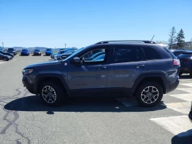 Jeep Cherokee Trailhawk Elite | CARFAX | ��� ��������� | Mobile.bg � ����� ������ 3