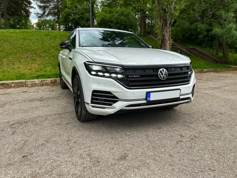 VW Touareg eHybrid, снимка 5 - Автомобили и джипове - 48662482