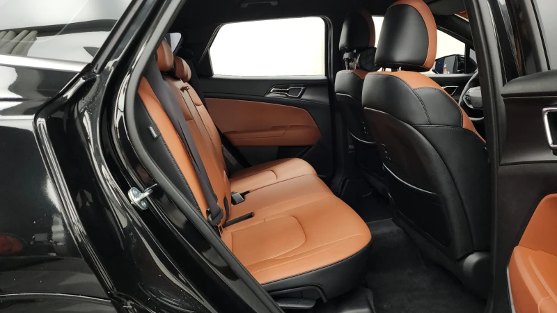 Kia Sportage 1.6T NOBLESSE autogeorge.com, снимка 11 - Автомобили и джипове - 51979129