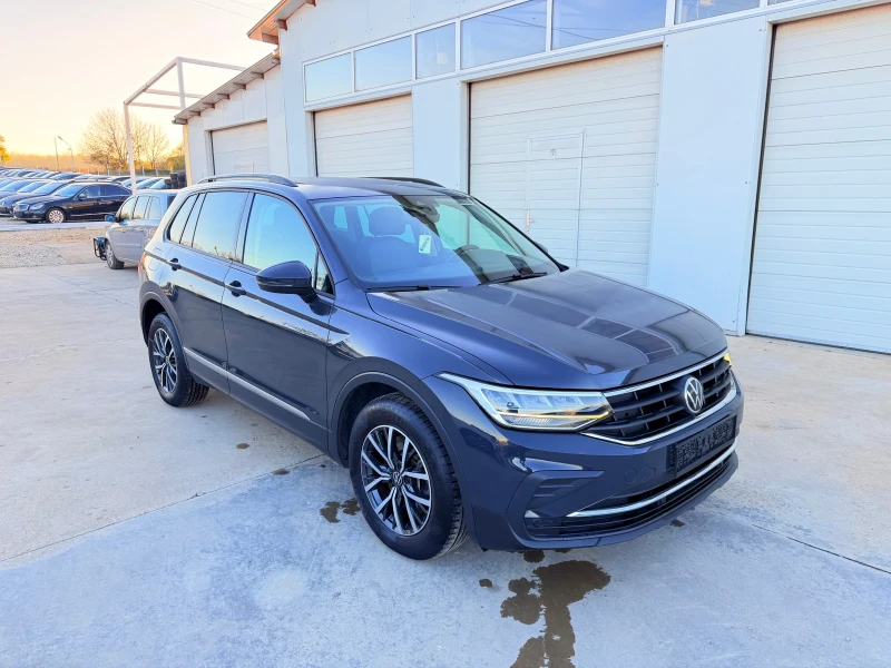 VW Tiguan 1.4i eHybrid * Navi* UNIKAT* , снимка 12 - Автомобили и джипове - 52434652