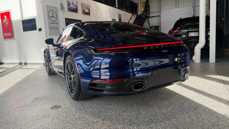 Porsche Carrera CARFAX* АВТОФИНАНСИРАНЕ* БЕЗ ПЪРВОНАЧАЛНА ВНОСКА* , снимка 2 - Автомобили и джипове - 52610686