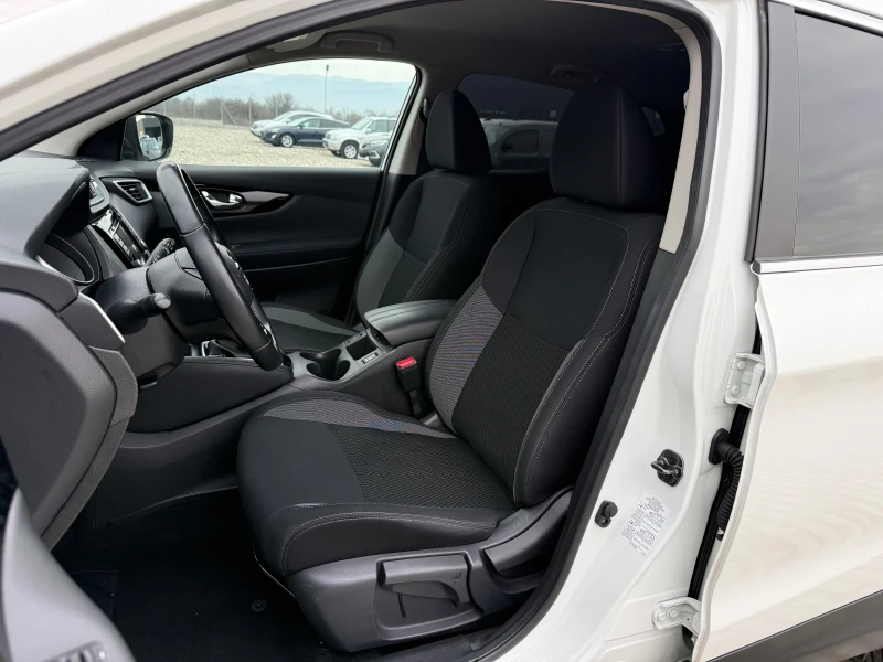 Nissan Qashqai 1.3 DIG-T NAVI CAMERA, снимка 10 - Автомобили и джипове - 52880274