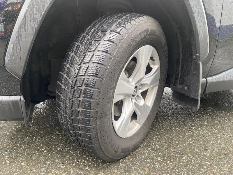 Toyota Rav4 XLE* ПАНОРАМА* ПОДГРЕВ* ЕЛ. СЕДАЛКИ* КАМЕРА, снимка 9 - Автомобили и джипове - 53063413