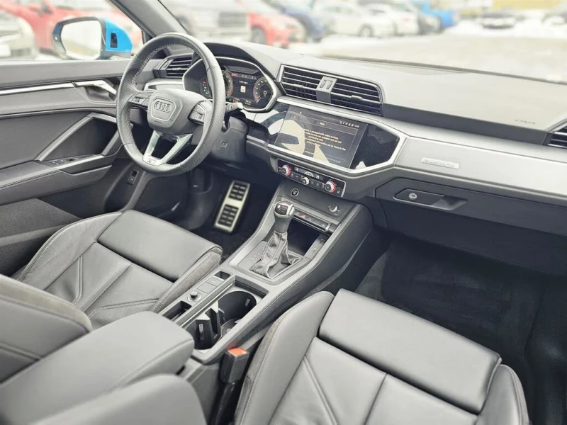 Audi Q3 S-Line* HeadUp* АвтоКредит* (ЦЕНА ДО БГ), снимка 14 - Автомобили и джипове - 53297961