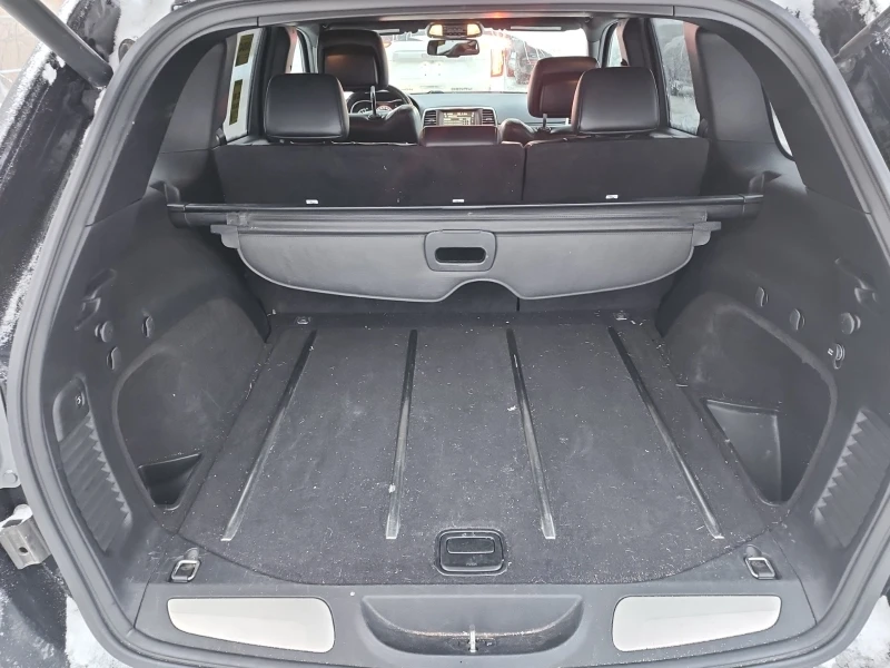 Jeep Grand cherokee 3.6L 6cyl 4WD, снимка 5 - Автомобили и джипове - 53342797