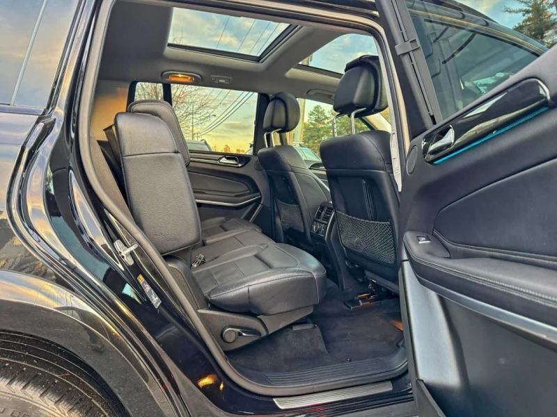 Mercedes-Benz GLS, снимка 6 - Автомобили и джипове - 53372935