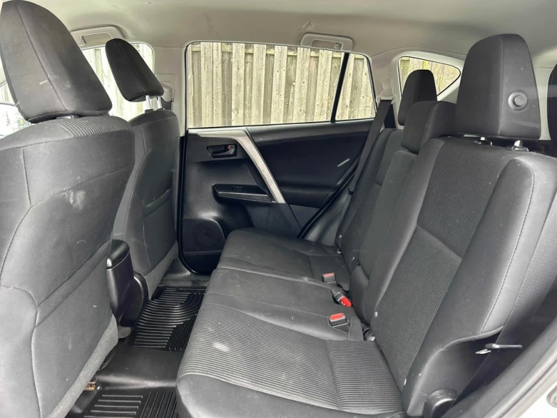 Toyota Rav4 * LE * CARFAX * КАМЕРА * ПОДГРЕВИ, снимка 10 - Автомобили и джипове - 53403129