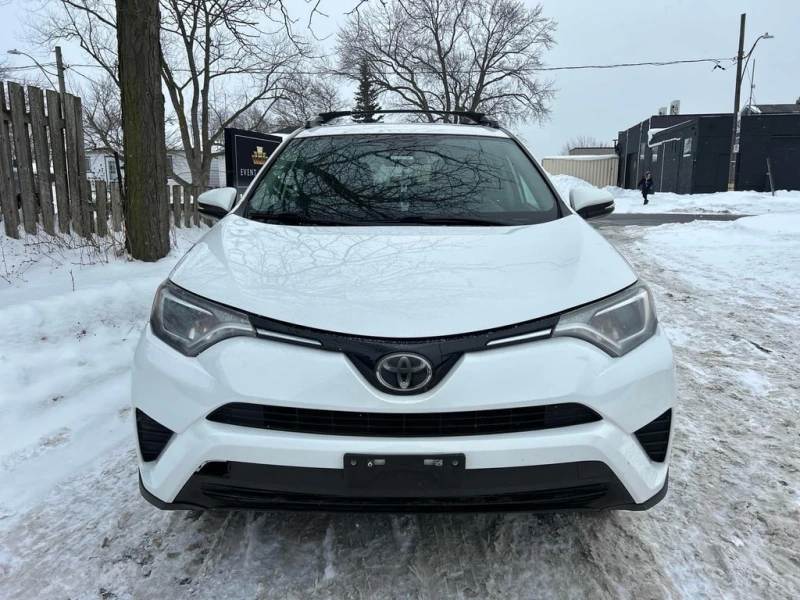 Toyota Rav4 * LE * CARFAX * КАМЕРА * ПОДГРЕВИ, снимка 6 - Автомобили и джипове - 53403129