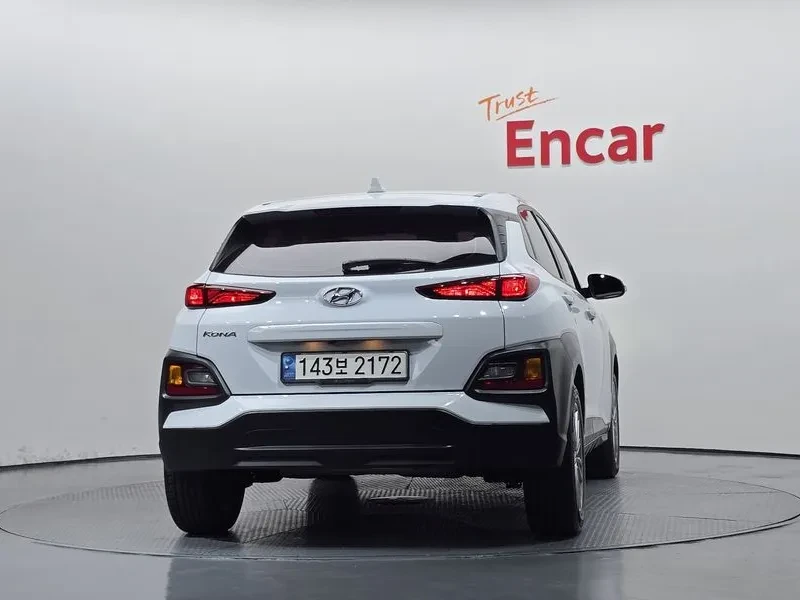 Hyundai Kona 1.6 - САМО 30% АВАНС, снимка 4 - Автомобили и джипове - 56305082