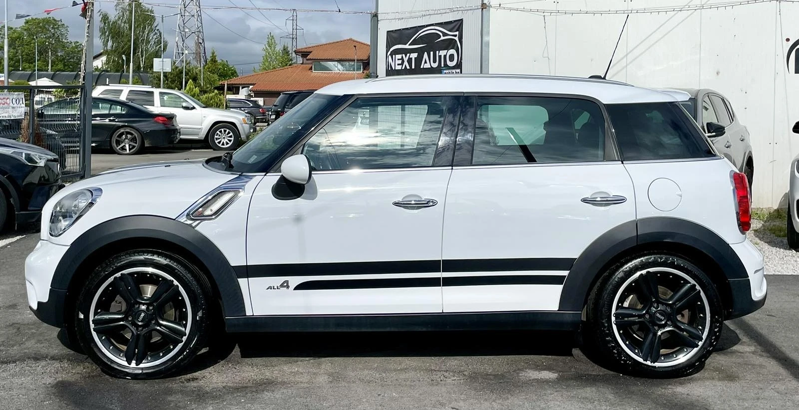 Mini Countryman SD ALL4 FULL SWISS 144353KM - изображение 8