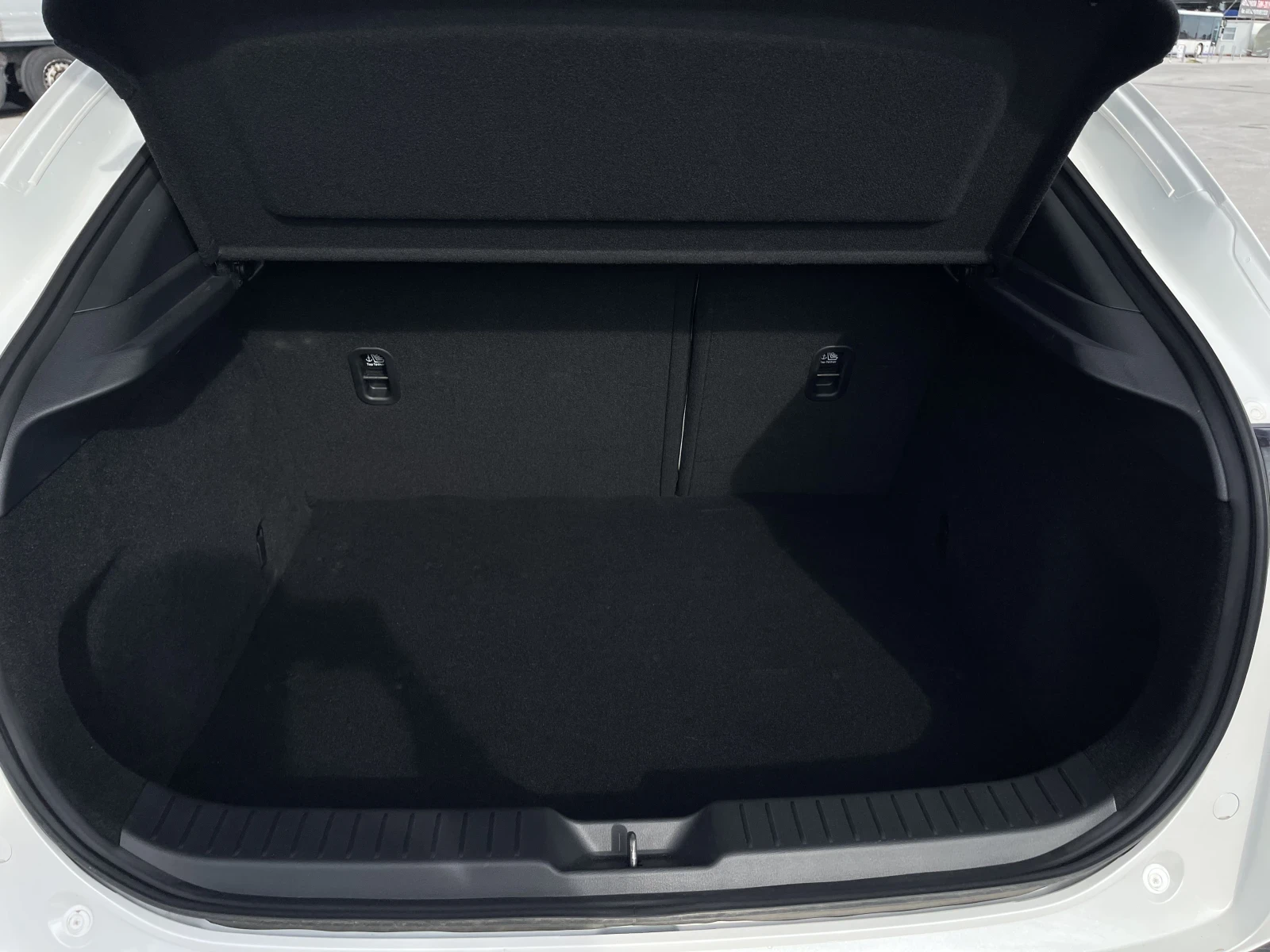 Mazda CX-30 TAKUMI 2.0 4x4 AT AWD SkyAktiv-X | Mobile.bg   13