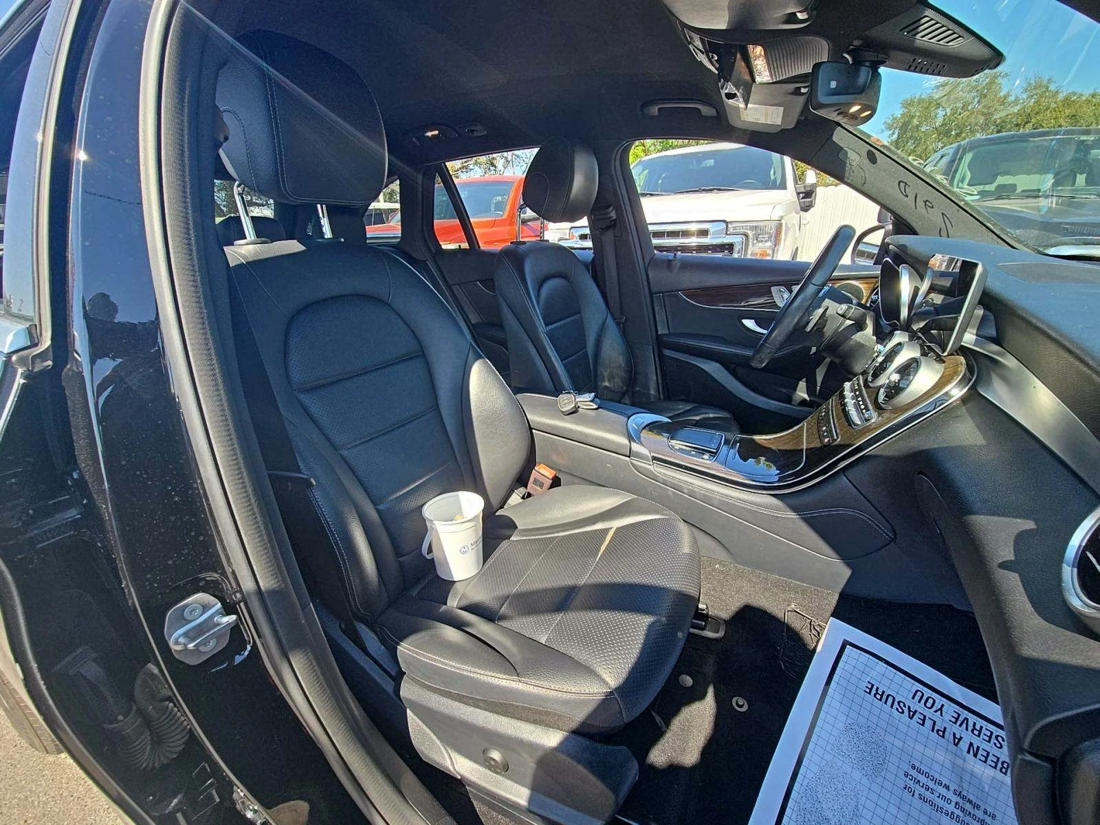 Mercedes-Benz GLC 300 2020* FACELIFT* 9G TRONICK* KEYLESS* КАМЕРА* ПОДГР - изображение 8
