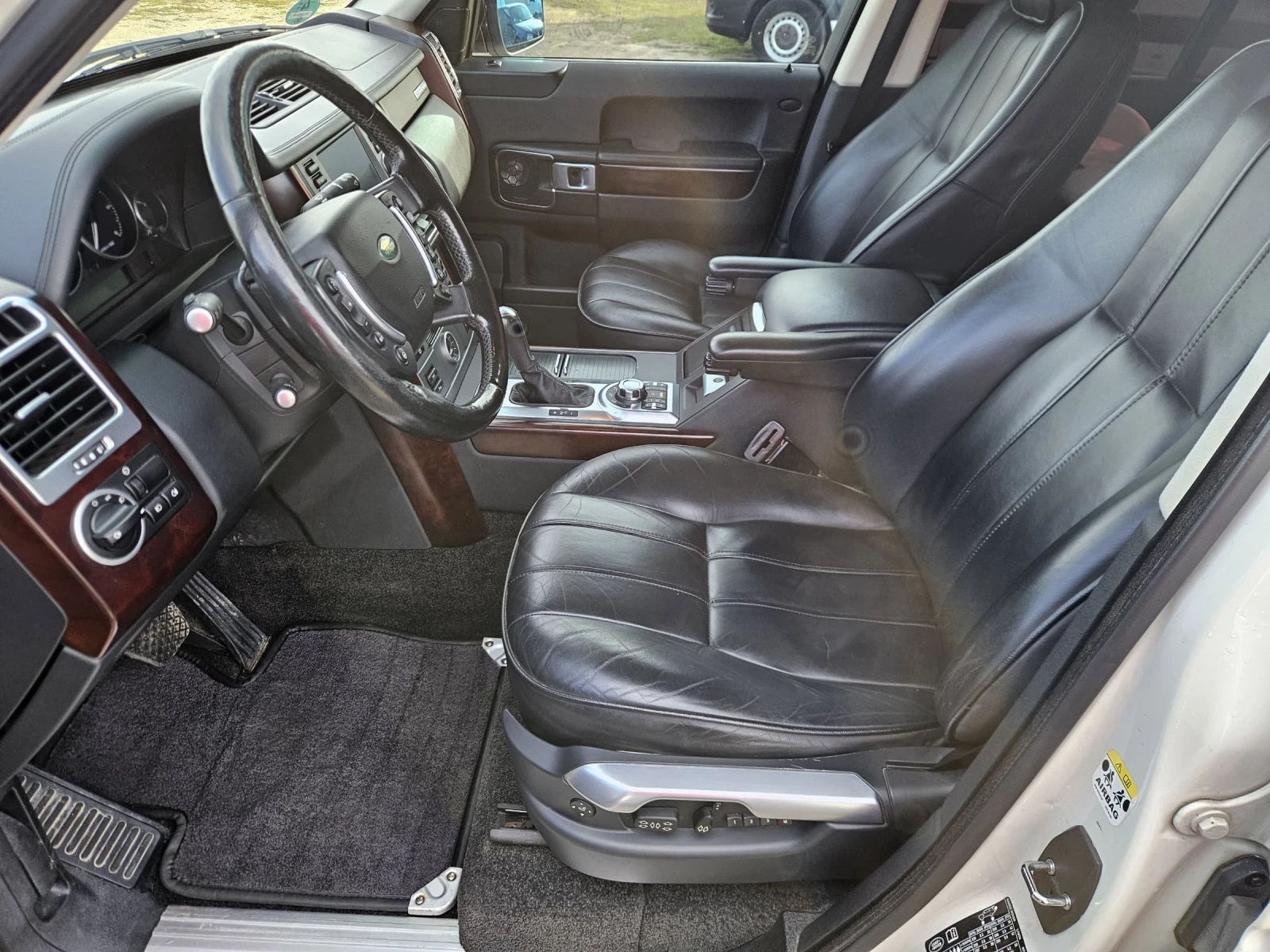 Land Rover Range rover 3.6tdv8.VOGUE - изображение 9