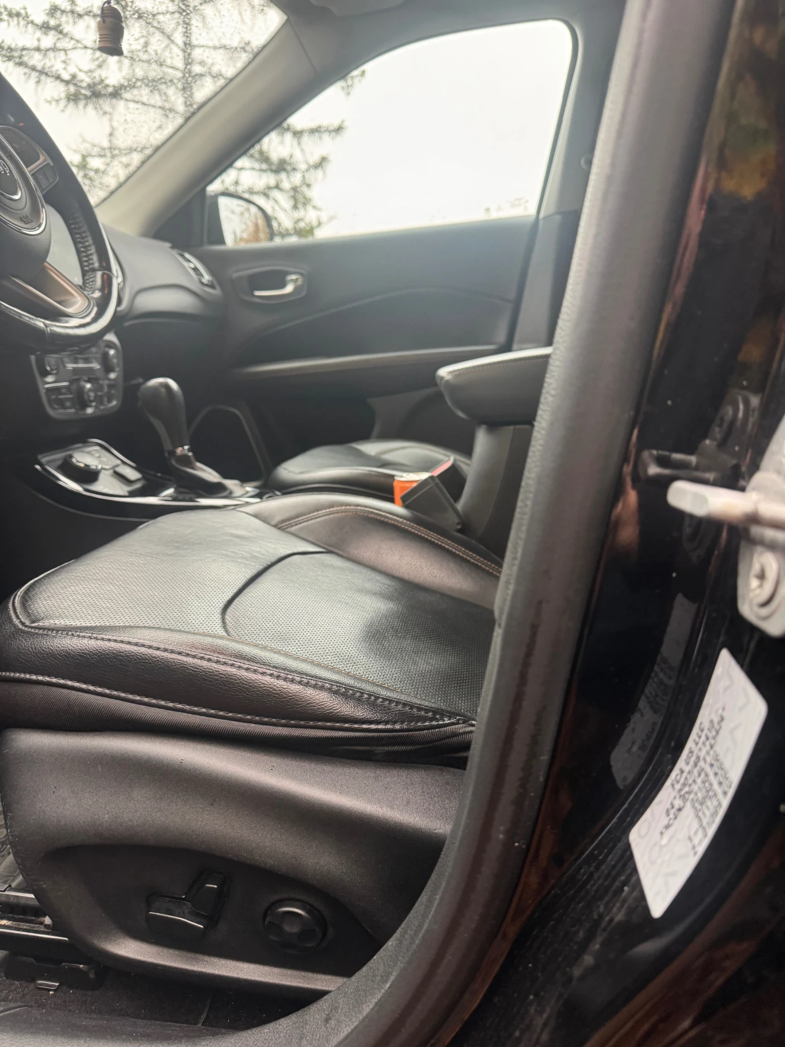 Jeep Compass  - изображение 7