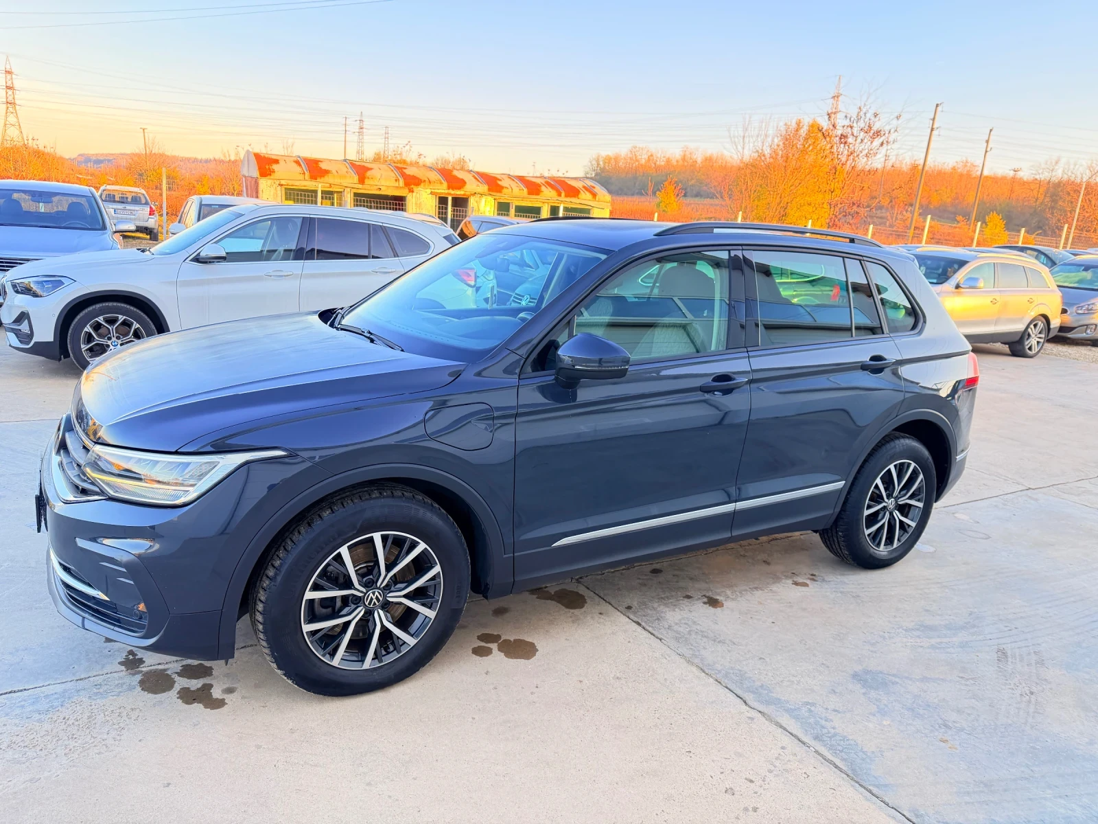 VW Tiguan 1.4i eHybrid * Navi* UNIKAT*  - изображение 3