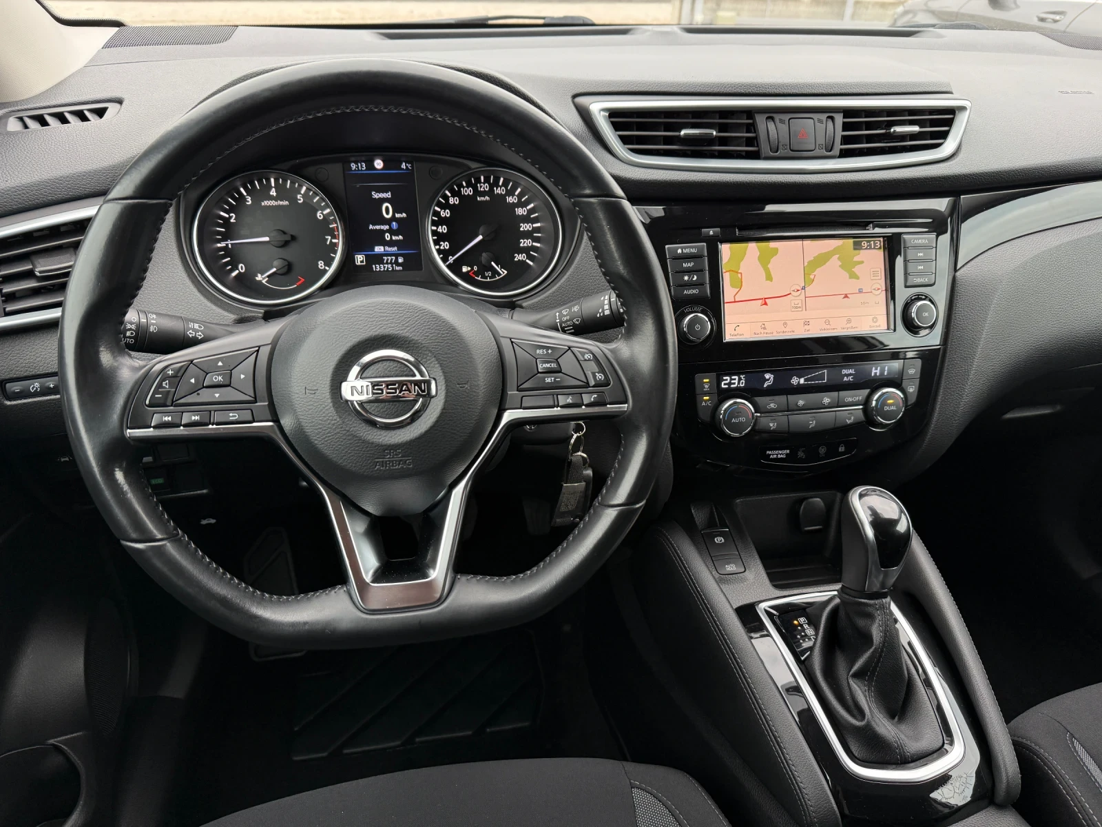 Nissan Qashqai 1.3 DIG-T NAVI CAMERA | Mobile.bg � ����������� 16