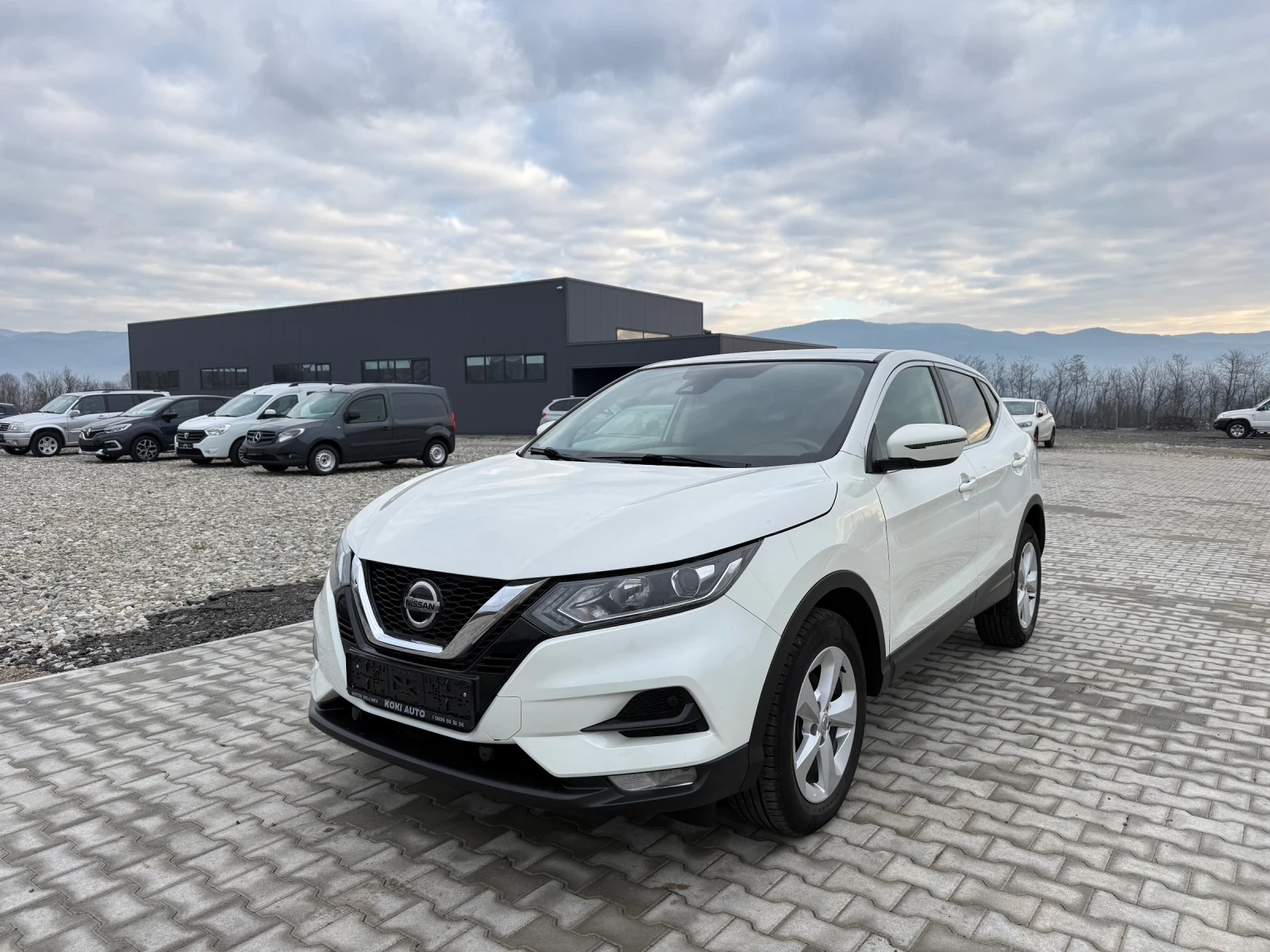 Nissan Qashqai 1.3 DIG-T NAVI CAMERA | Mobile.bg � ����������� 1