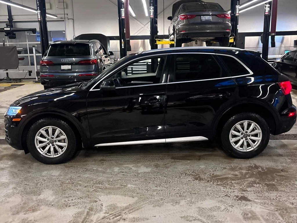 Audi Q5 * Komfort * CARFAX * ПОДГРЕВИ * КАМЕРА - изображение 2