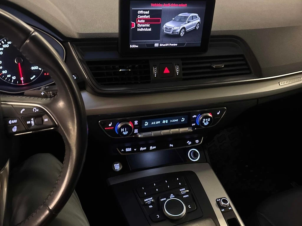 Audi Q5 * Komfort * CARFAX * ПОДГРЕВИ * КАМЕРА - изображение 9