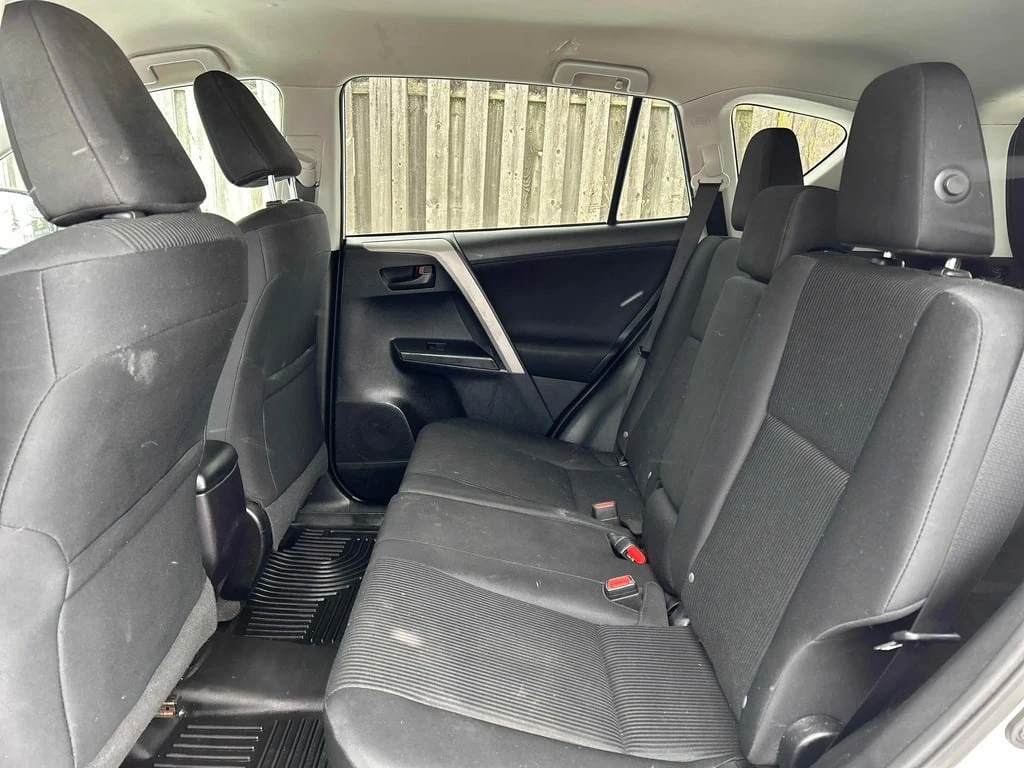 Toyota Rav4 * LE * CARFAX * КАМЕРА * ПОДГРЕВИ - изображение 10