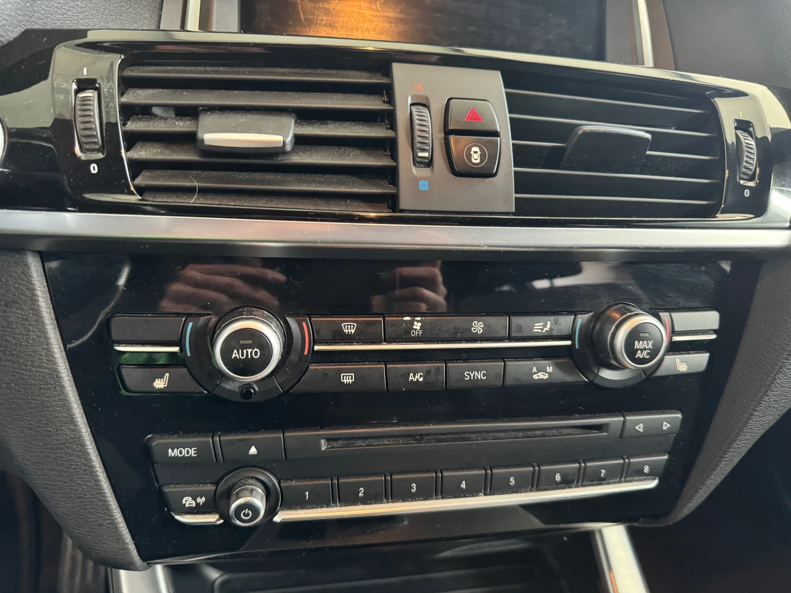 BMW X3 M-paket F25 facelift* Distronic* Headup* LED adapt, снимка 17 - Автомобили и джипове - 54079378