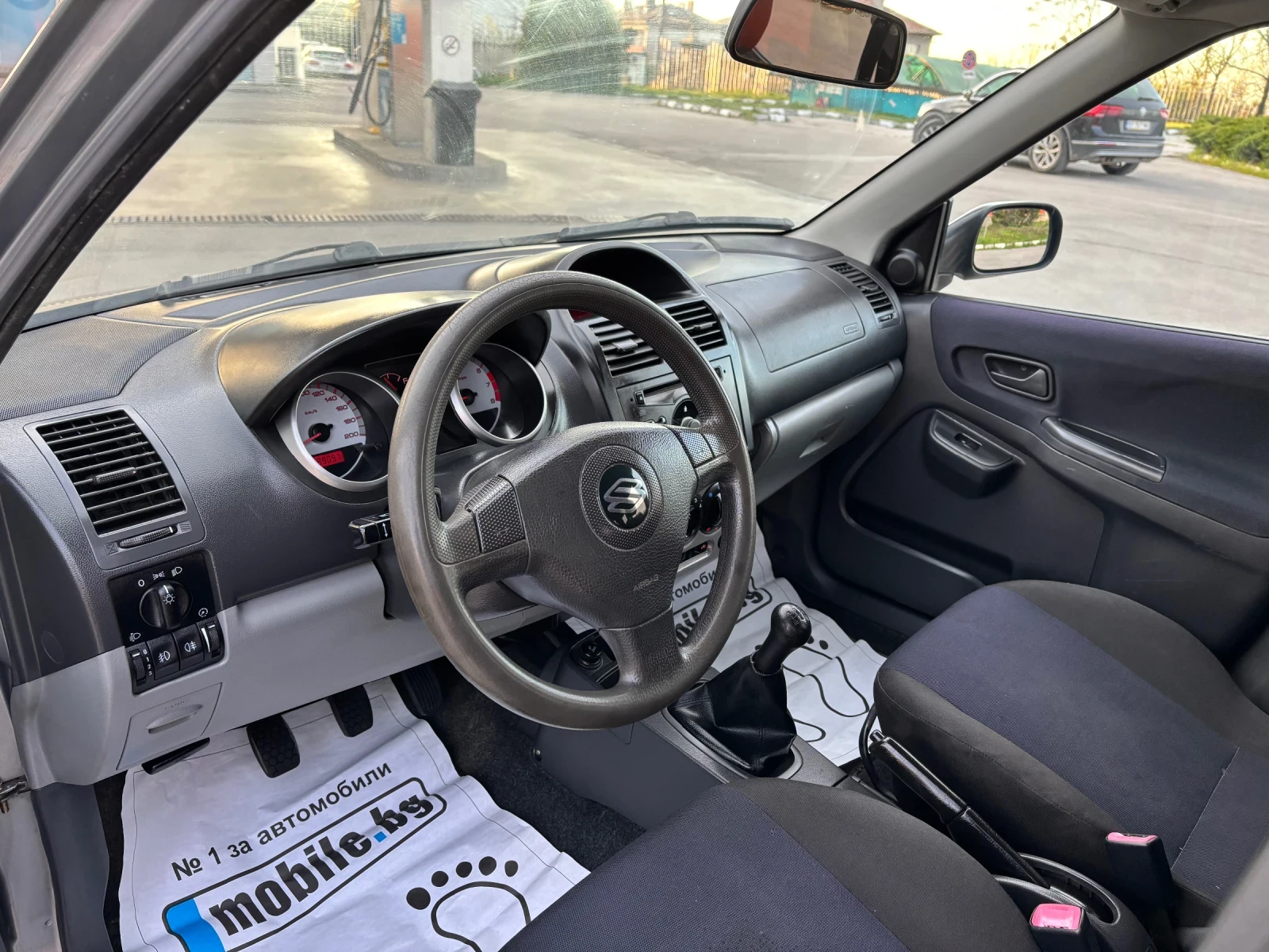 Suzuki Ignis 1.5 Vvt 4x4, снимка 10 - Автомобили и джипове - 54115513