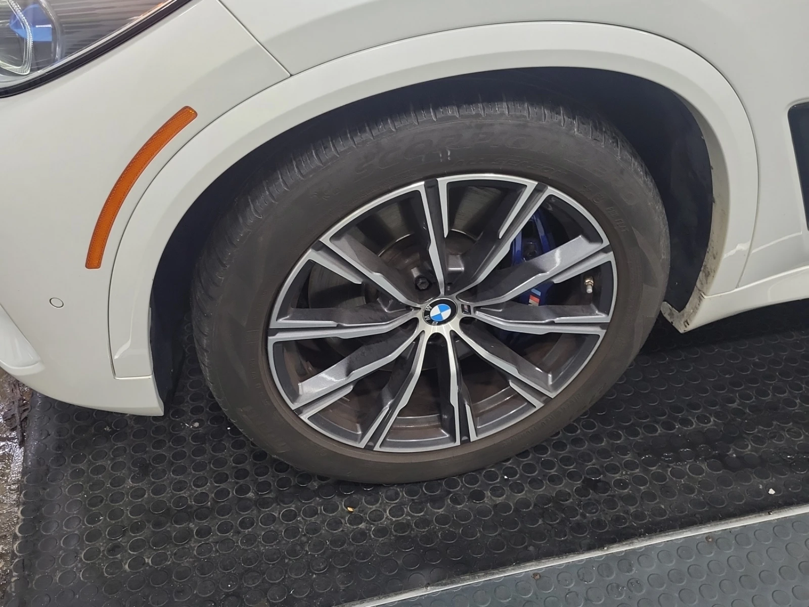 BMW X5 xDrive40i/M-pack/Laser/Swarovski/HUD/H&K/Pano | Mobile.bg � ����������� 6