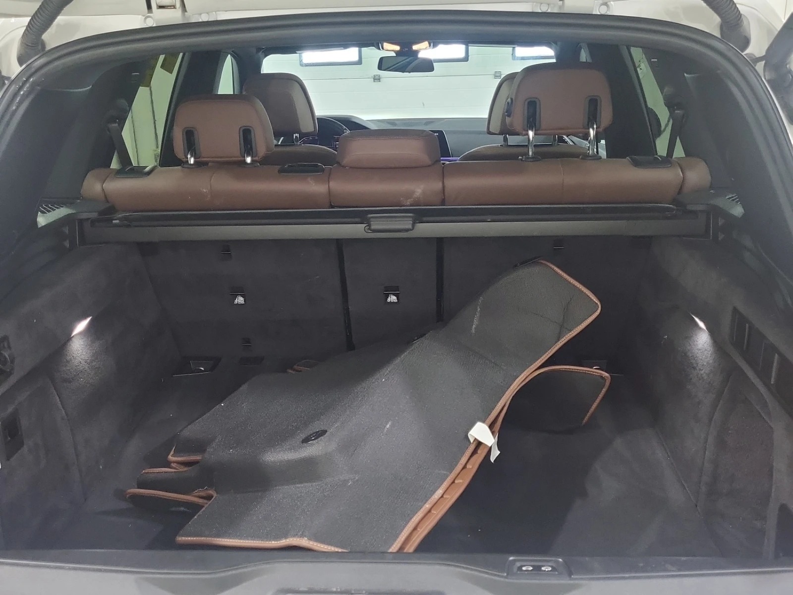 BMW X5 xDrive40i/M-pack/Laser/Swarovski/HUD/H&K/Pano | Mobile.bg � ����������� 14