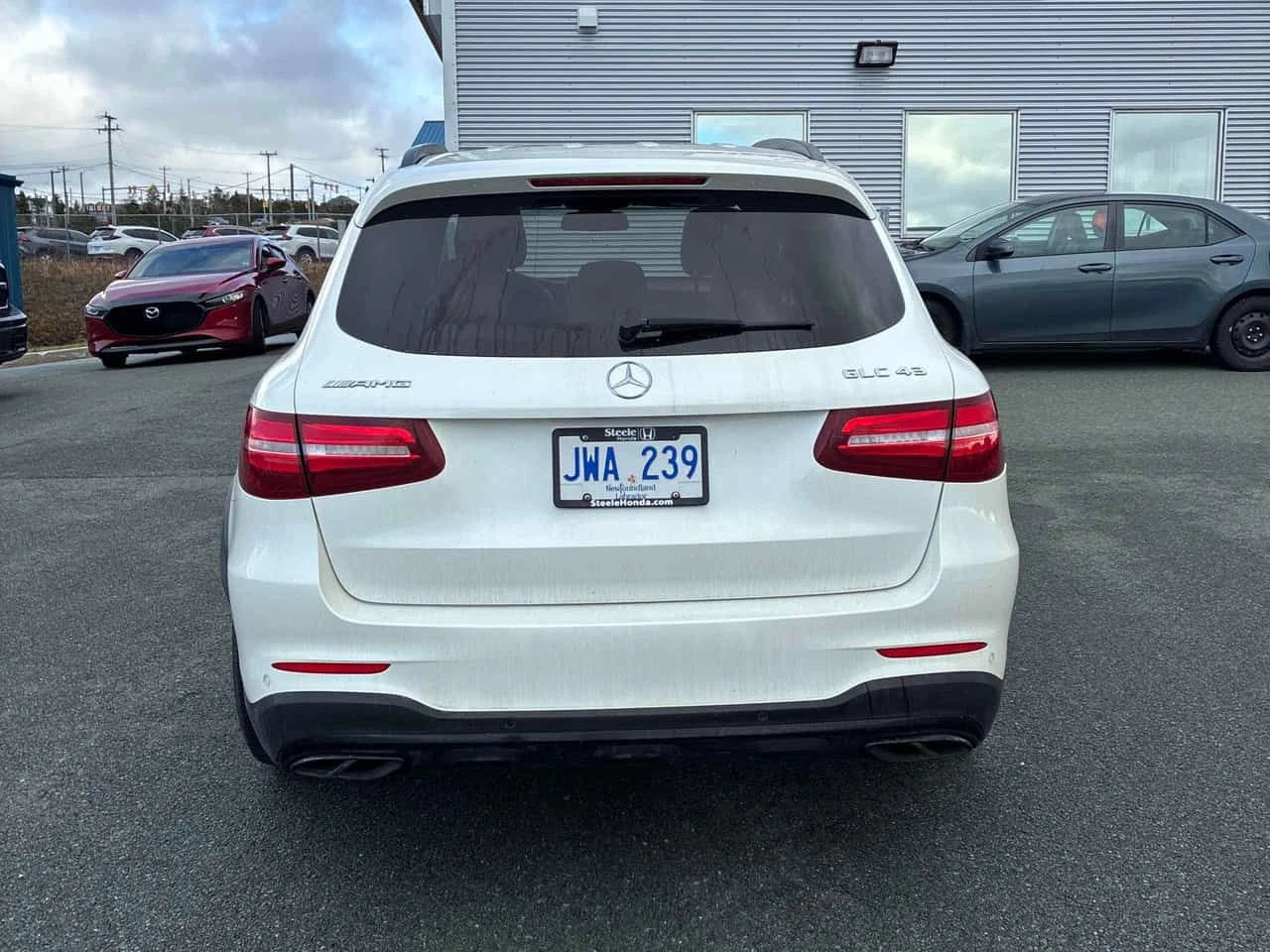 Mercedes-Benz GLC 43 AMG BURMESTER * CARFAX * ОПЦИЯ ЗА ФИНАНСИРАНЕ, снимка 4 - Автомобили и джипове - 55316654