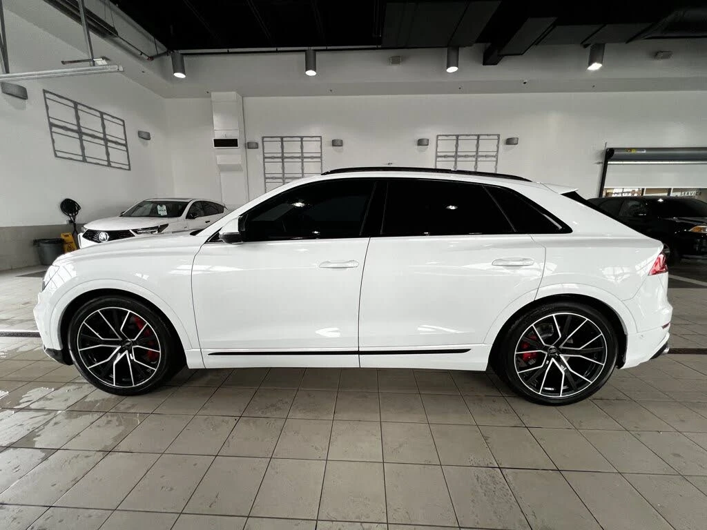 Audi SQ8 4.0 TFSI| MATRIX| HUD| B&O| DISTRONIC