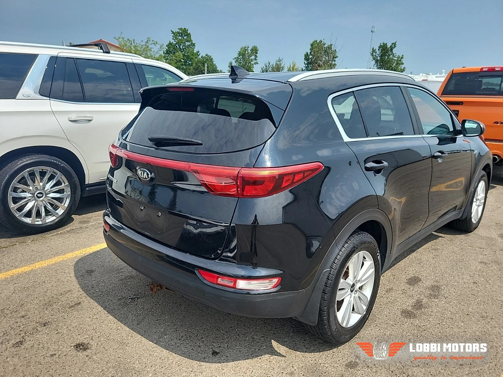 Kia Sportage, снимка 2 - Автомобили и джипове - 55928916