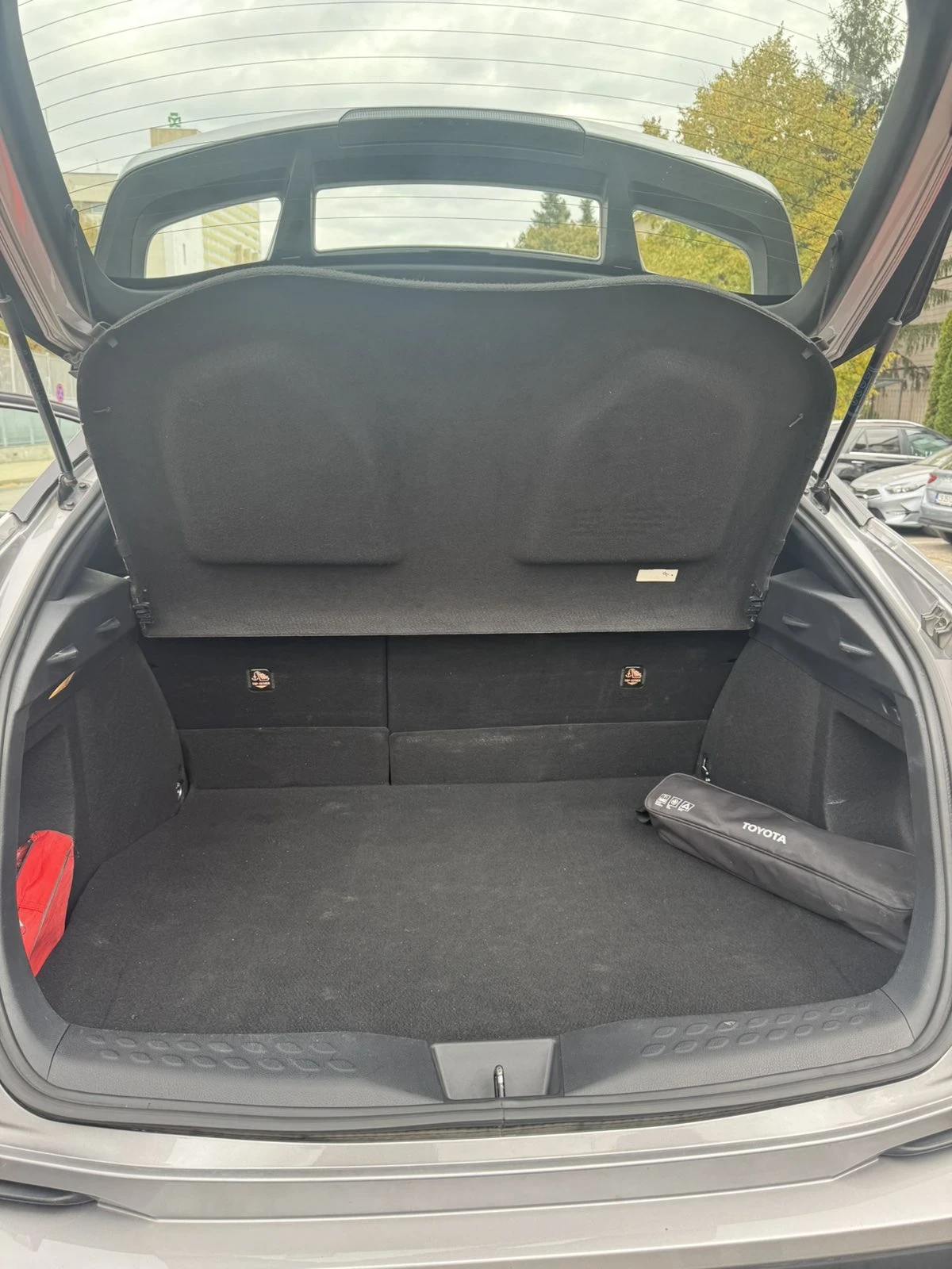 Toyota C-HR hibrid...43 331 km..., снимка 14 - Автомобили и джипове - 56365700