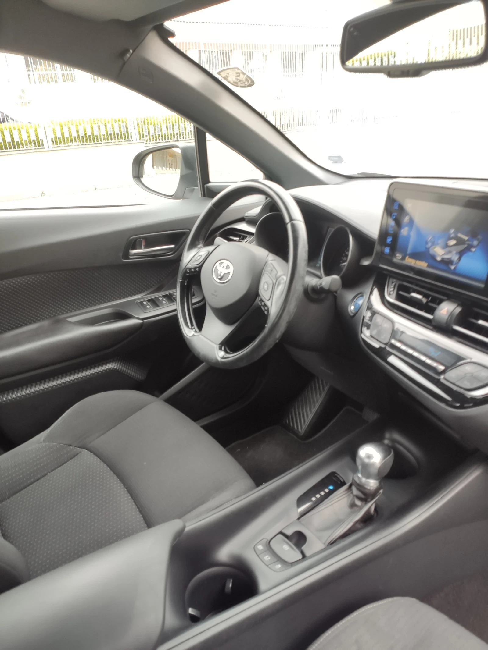 Toyota C-HR hibrid...43 331 km..., снимка 11 - Автомобили и джипове - 56365700