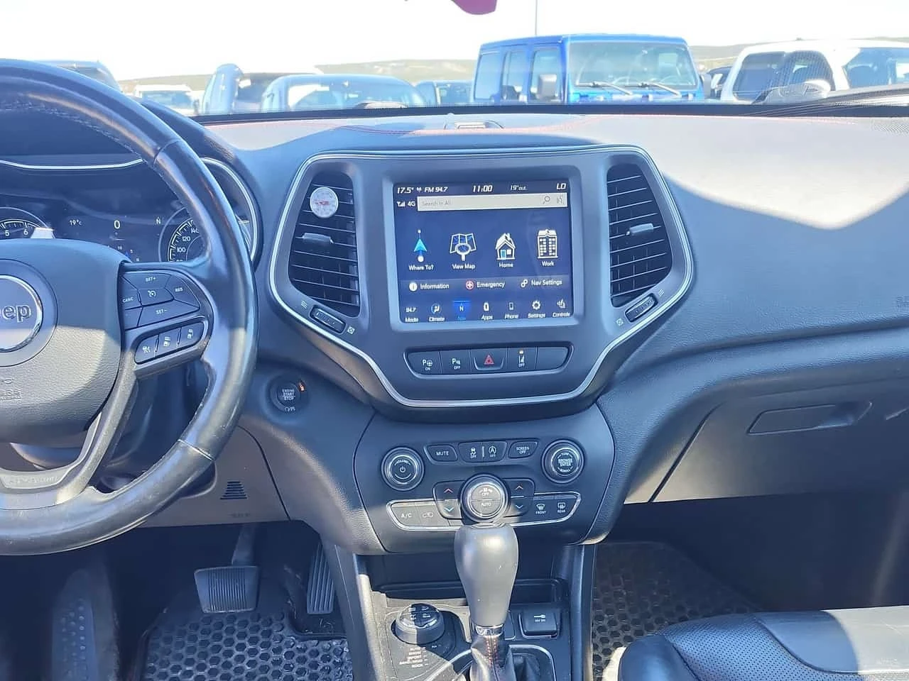Jeep Cherokee Trailhawk Elite | CARFAX | БЕЗ ИНЦИДЕНТИ, снимка 9 - Автомобили и джипове - 56362118