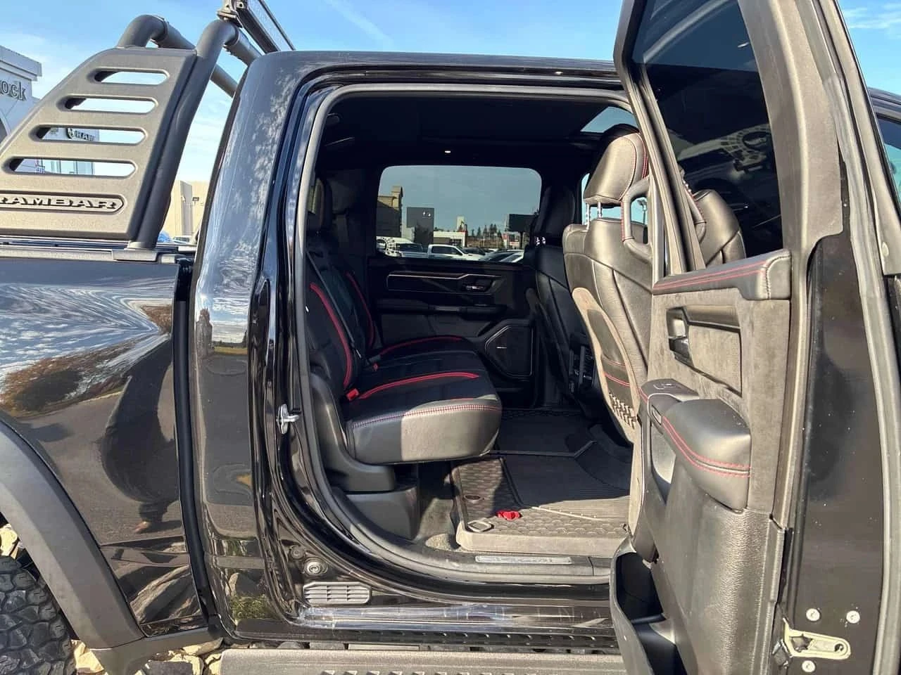 Dodge RAM 1500, снимка 11 - Автомобили и джипове - 56690151