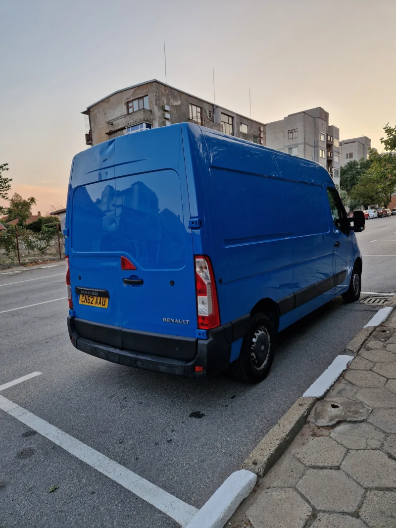 Renault Master, снимка 3 - Бусове и автобуси - 47316187