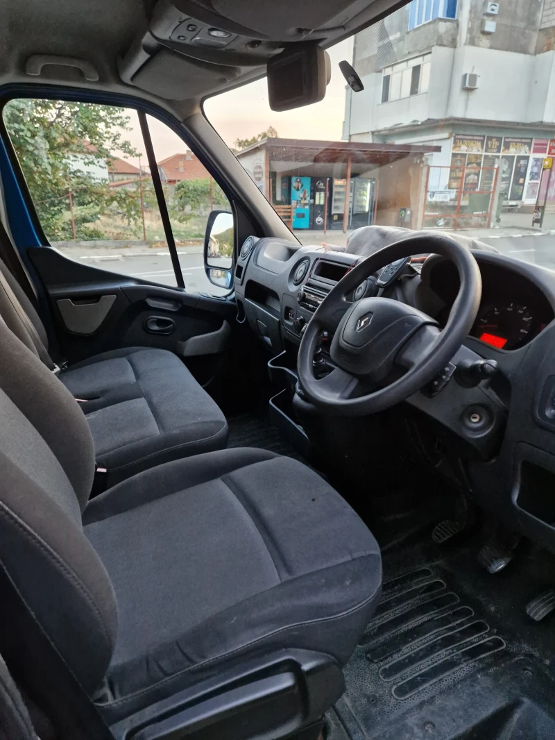 Renault Master, снимка 5 - Бусове и автобуси - 47316187