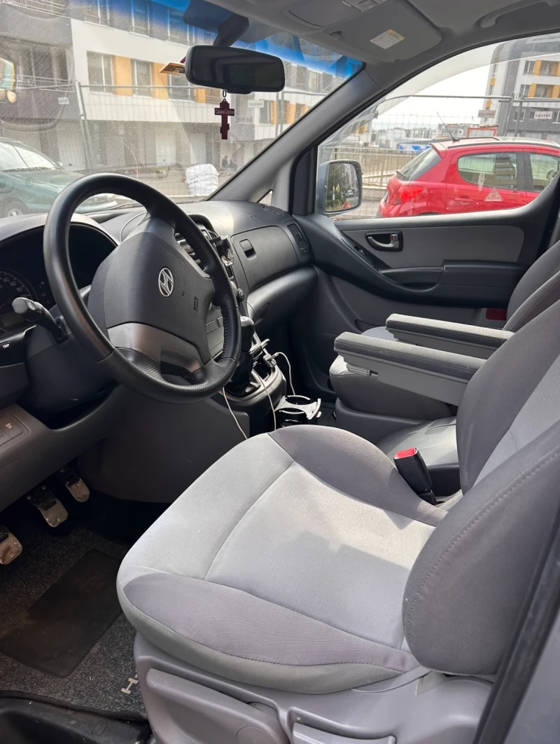 Hyundai H1, снимка 2 - Бусове и автобуси - 52880169