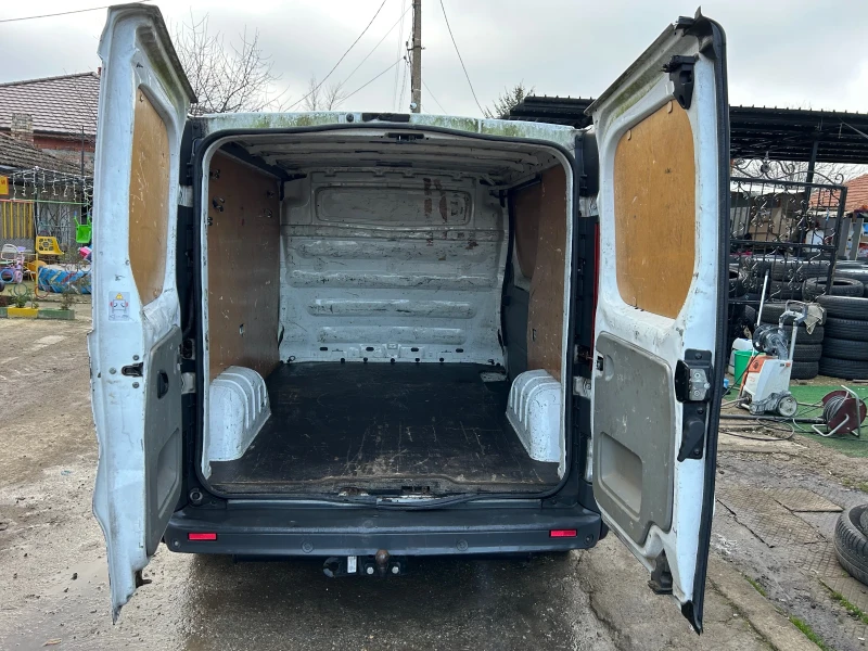 Renault Trafic, снимка 13 - Бусове и автобуси - 52887373
