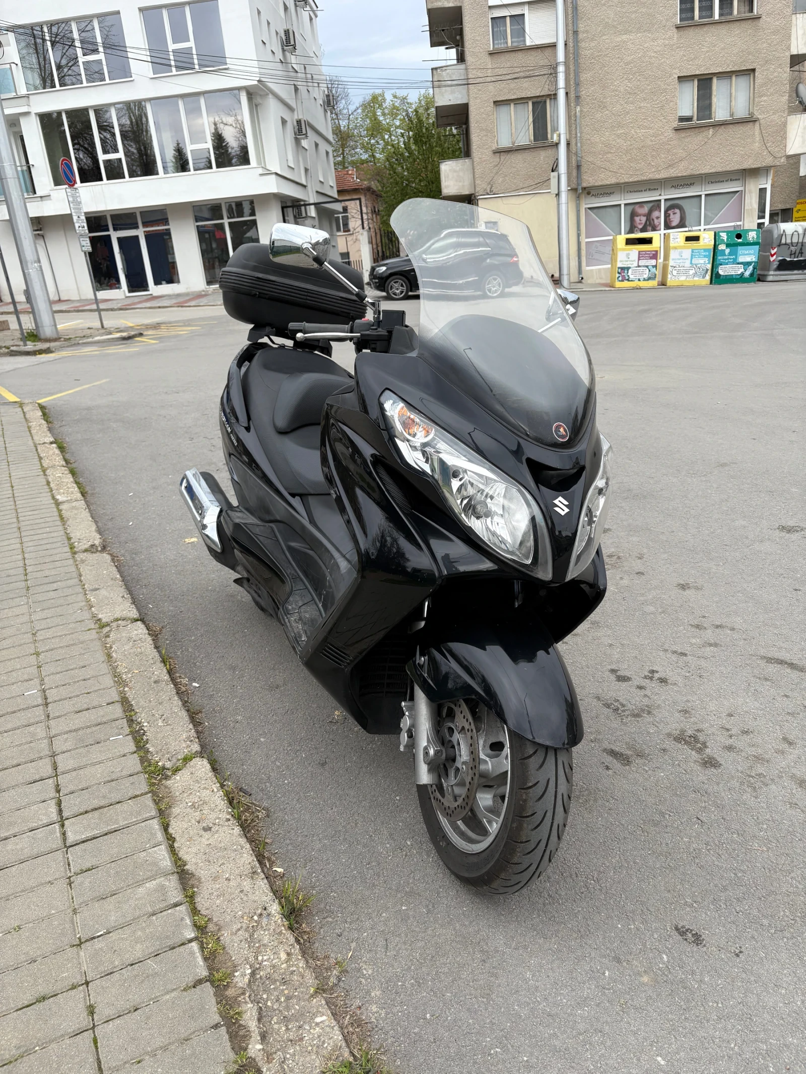 Suzuki Burgman 400 - изображение 7