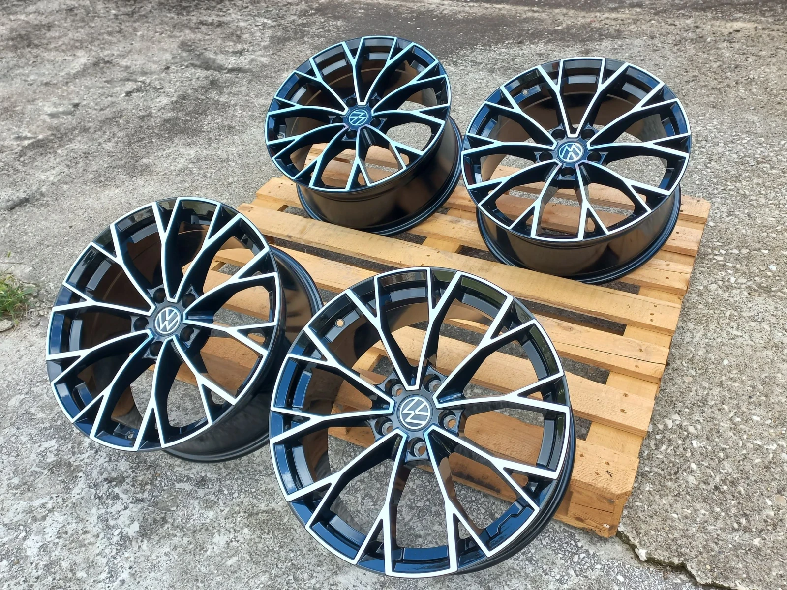 Джанти за VW, снимка 8 - Гуми и джанти - 53968266