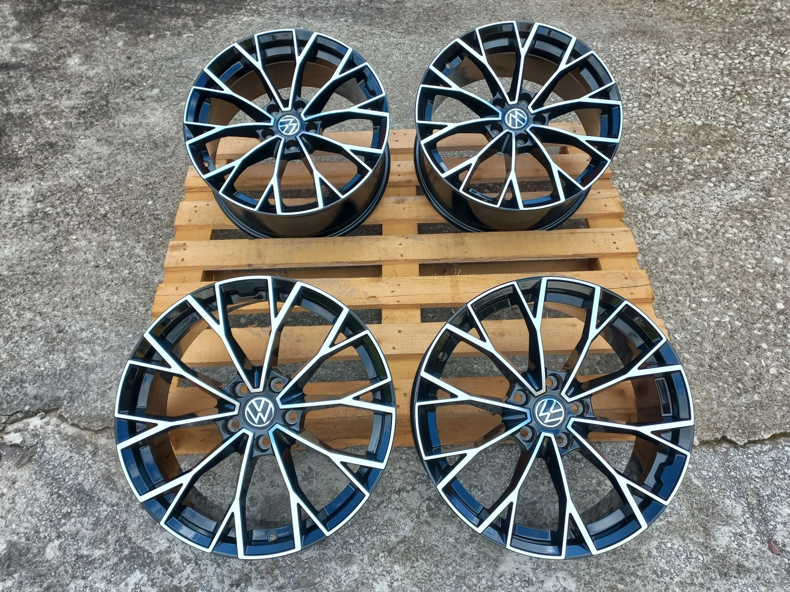 Джанти за VW, снимка 10 - Гуми и джанти - 53968266