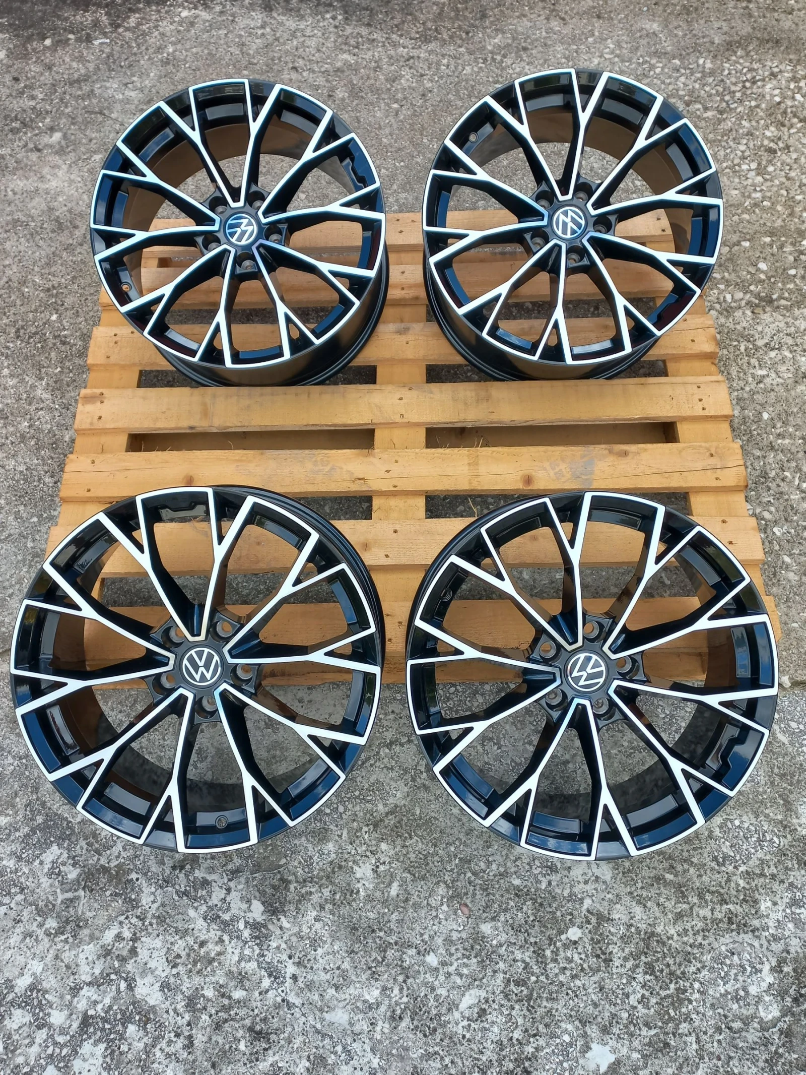 Джанти за VW, снимка 5 - Гуми и джанти - 53968266