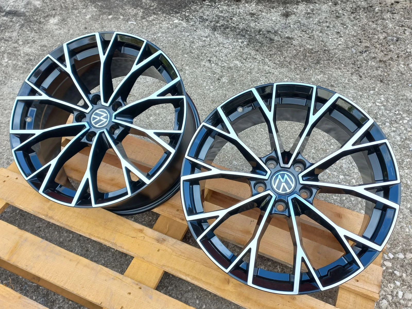 Джанти за VW, снимка 14 - Гуми и джанти - 53968266