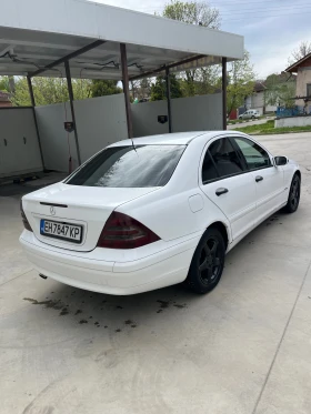 Mercedes-Benz C 220, снимка 6