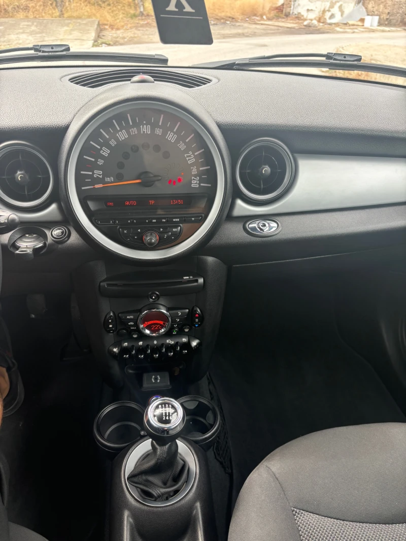 Mini Cooper cabrio Cabrio TOP , снимка 11 - Автомобили и джипове - 47533071