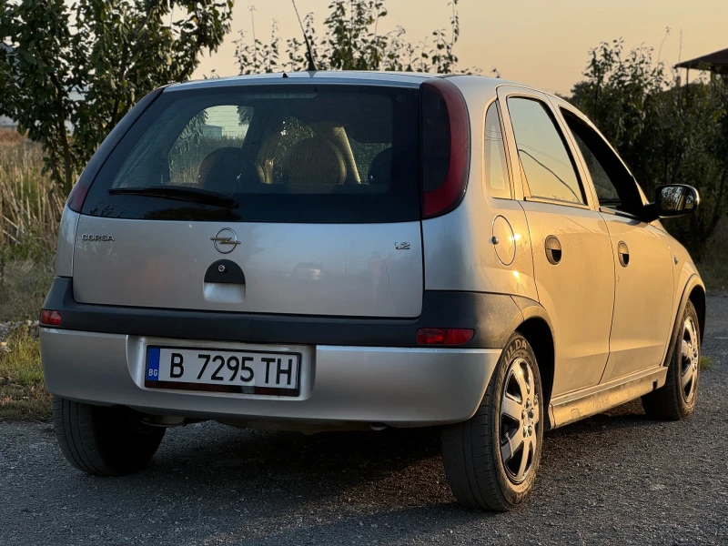 Opel Corsa 1.2 БЕНЗИН, снимка 3 - Автомобили и джипове - 47452136