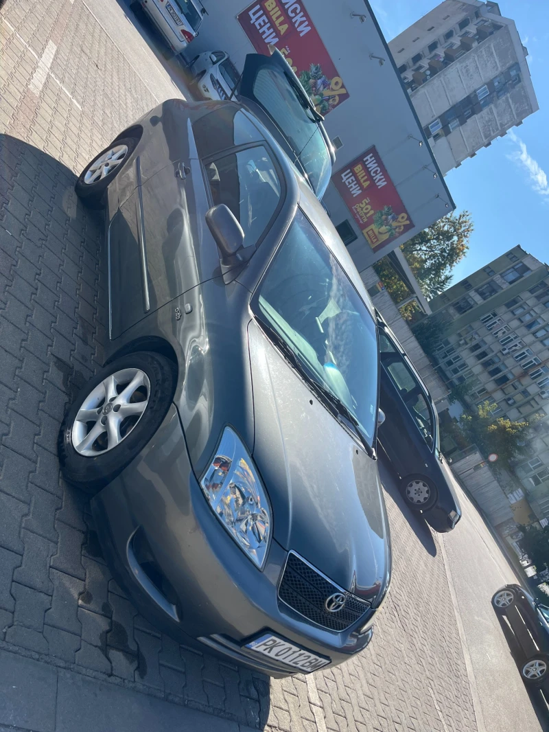 Toyota Corolla 2.0 D-4D, снимка 1 - Автомобили и джипове - 49002918